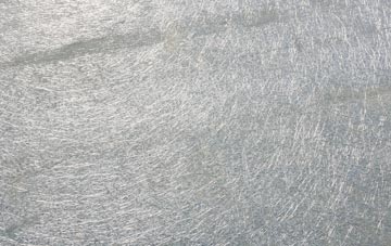 Common Moor laminate fibreglass or shingles?